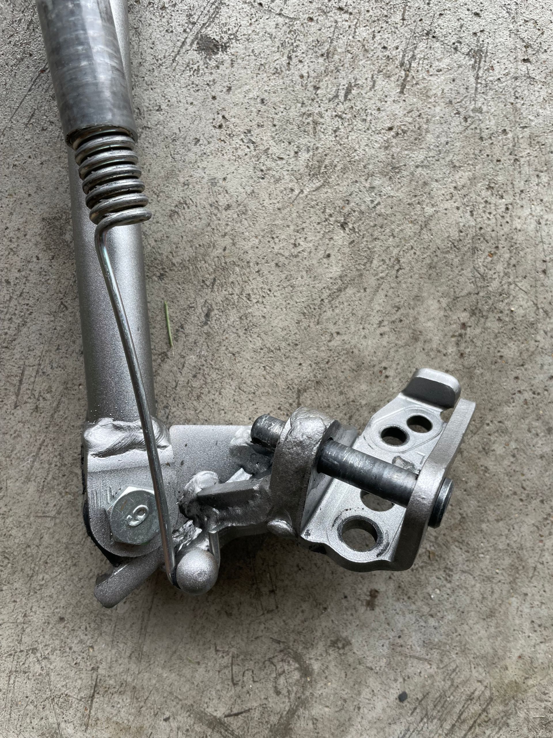 1924 Kawasaki KX250 & 450 Kickstand