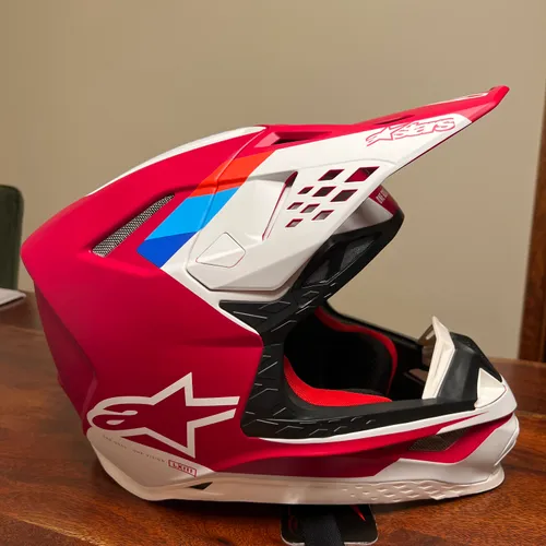 Alpinestars Helmets - Size M