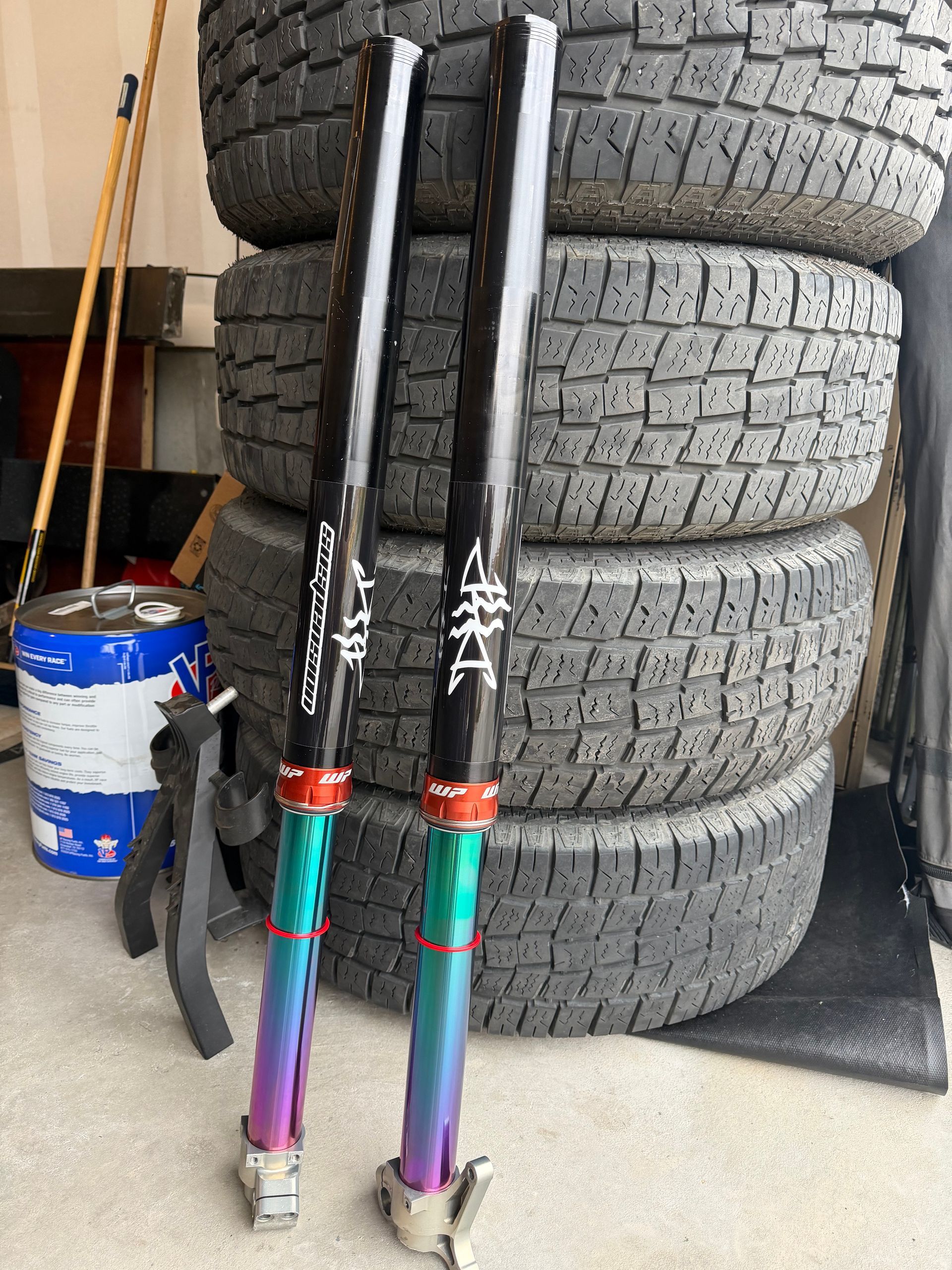WP Cone Valve Fork & Trax Shock