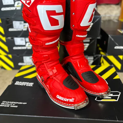 Gaerne SG-12  SG12 Motocross ATV Boot- SIZE 10 NEW WITH TAGS