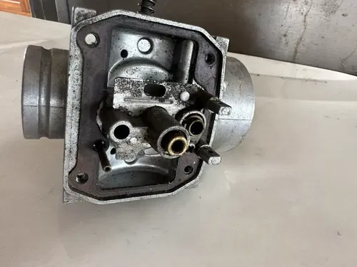 Mikuni KOGYO 38mm 38 Round Slide Carb Carburetor Honda CR250R MISSING FLOAT JET