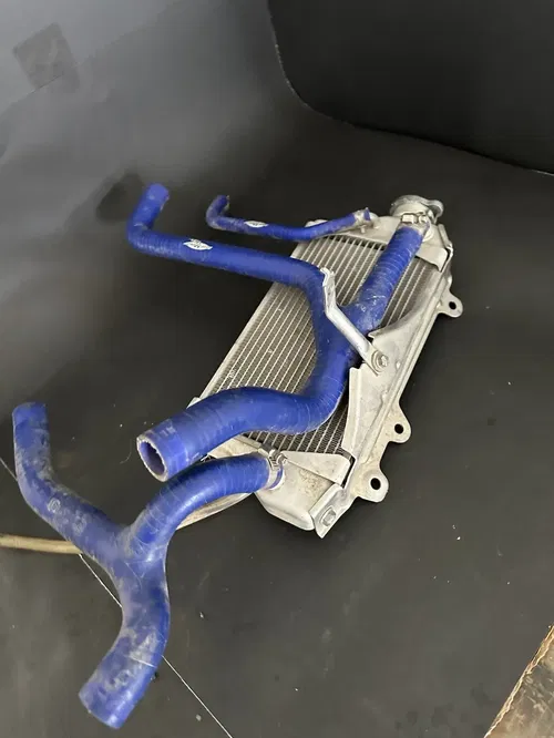 KAWASAKI KX 450F KX450F Right Radiator With Pro Circuit Y Radiator Hose Kit 2009