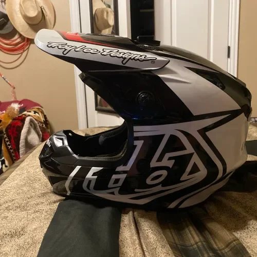Troy Lee Design Helmet