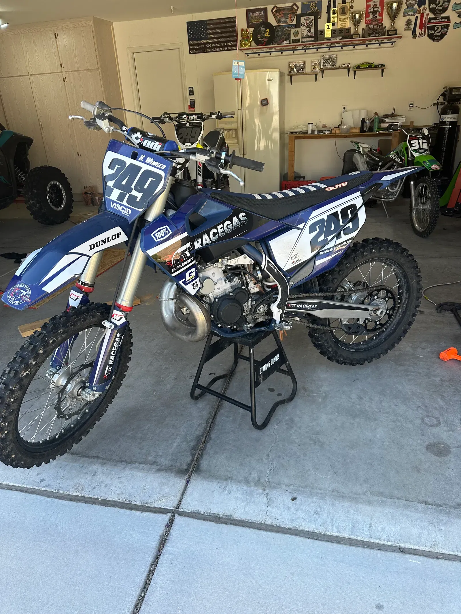 Husqvarna 250 2 stroke best sale for sale