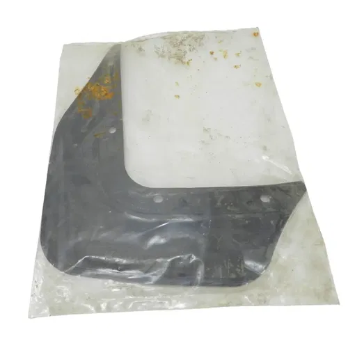 1984 KAWASAKI TECATE KXT250 REAR BACK LEFT MUD SPLASH HEEL GUARD 35019-4009
