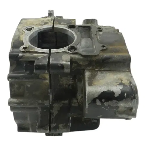 1982 HONDA ATC110 CRANKCASE SET LEFT & RIGHT 11100-943-010 11200-943-010