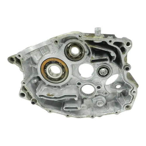 1982 HONDA ATC110 CRANKCASE SET LEFT & RIGHT 11100-943-010 11200-943-010