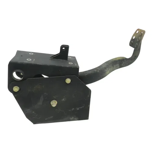 2017 CAN-AM DEFENDER MAX HD10 RIGHT FOOT BRAKE PEDAL 705601306 705601777