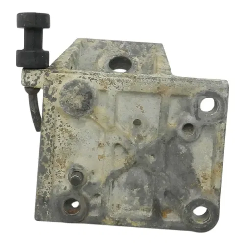 2001 YAMAHA WAVERUNNER XLT1200 REAR UPPER 1 ENGINE MOUNT 68N-21425-00-94