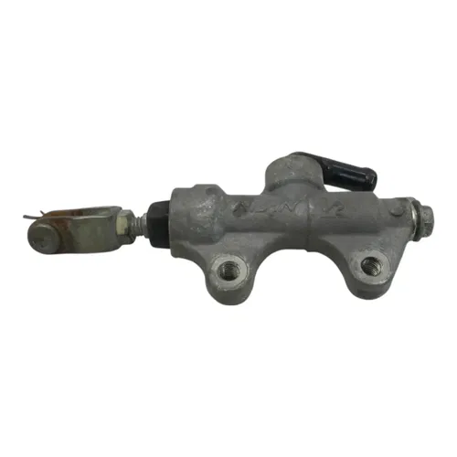 1996 KAWASAKI NINJA ZX6R REAR BRAKE MASTER CYLINDER 43016-1154