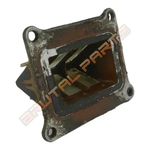 1982 SUZUKI RM125 OEM INTAKE REED CAGE BLOCK ASSEMBLY 13150-14110
