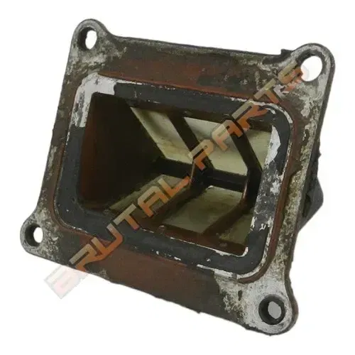 1982 SUZUKI RM125 OEM INTAKE REED CAGE BLOCK ASSEMBLY 13150-14110