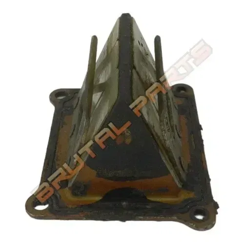 1982 SUZUKI RM125 OEM INTAKE REED CAGE BLOCK ASSEMBLY 13150-14110