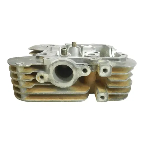 2002 POLARIS MAGNUM 325 2X4 CYLINDER HEAD 3087118 3089270