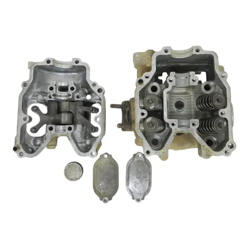 KAWASAKI BRUTE FORCE 650I REAR CYLINDER HEAD & CAM ROCKER COVER 11008-0767