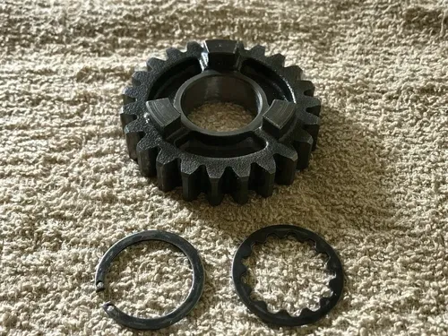 YAMAHA YZ450F TRANSMISSION GEAR 3RD WHEEL GEAR COUNTER 23T 5TA-17231-10