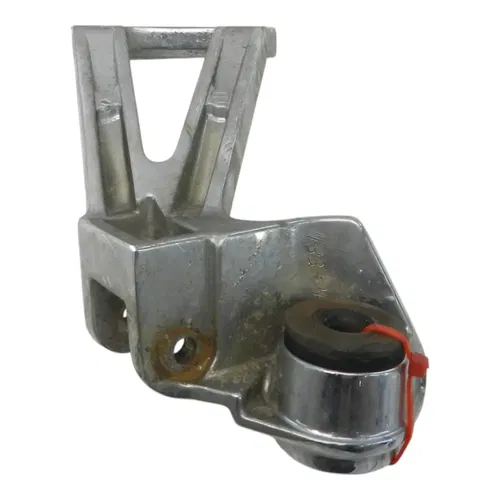 1996 KAWASAKI NINJA ZX6R REAR  RIGHT FOOTPEG 35011-1737