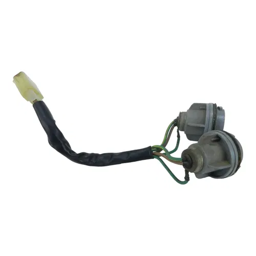 1987 HONDA CBR600F TAIL LIGHT HARNESS SOCKET 33708-MN4-003