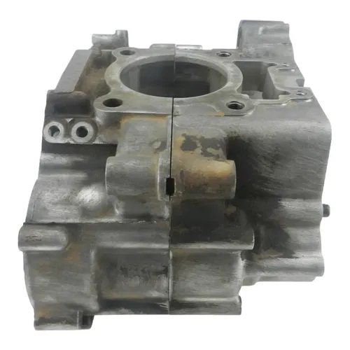 1998 KAWASAKI BAYOU 220 KLF220A OEM CRANKCASE CRANKCASE 14001-5323
