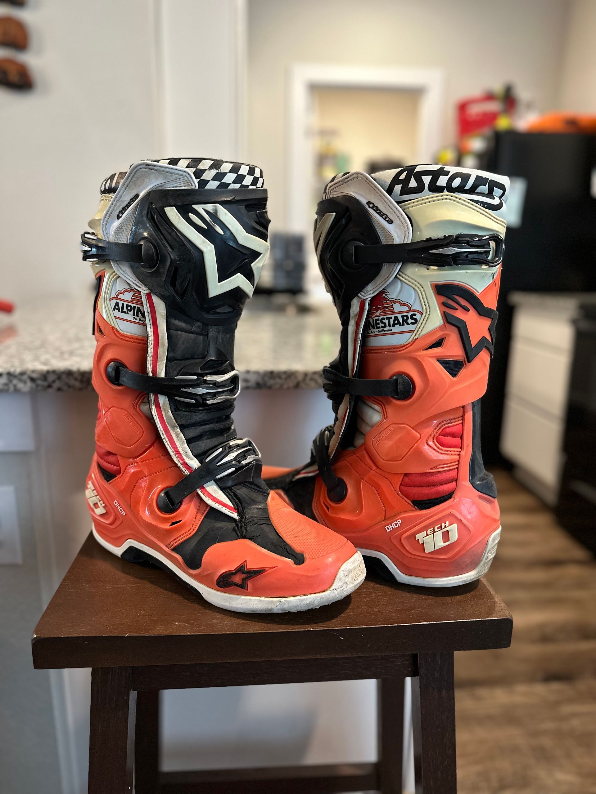 Alpinestars Tech 10 Limited Edition Angel Colorway Size 11
