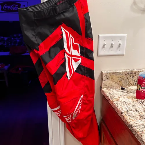 fly f-16 pants 