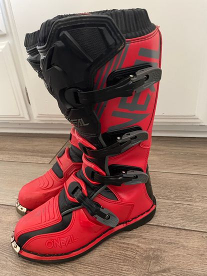 O Neill Boots Size 8