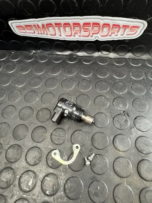 17 18 19 20 Suzuki Hayabusa Gsxr1300  Idle Speed Control Sensor Throttle Body