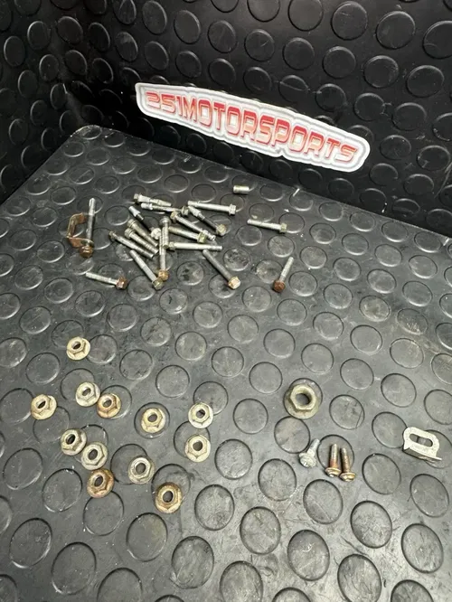 1990 Kawasaki KDX200 KDX 200 MISC ENGINE MOTOR BOLTS HARDWARE Head Clutch Cover