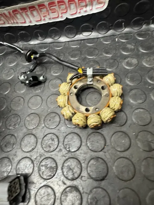2017 KAWASAKI 11-18 KX250F KX250 OEM STATOR MAGNETO GENERATOR 21003-0147 GOOD!
