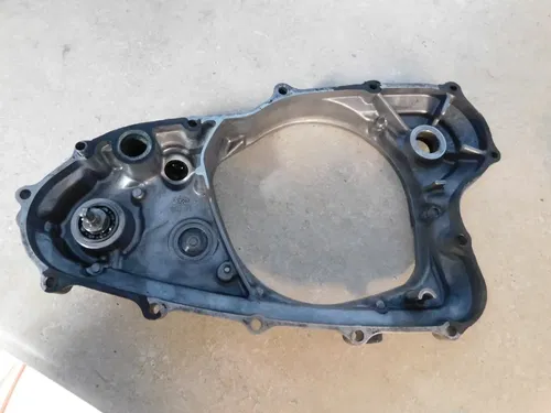 02 03 04 05  Honda CRF450R Right Crankcase Outer Clutch Cover W/ Water Pump