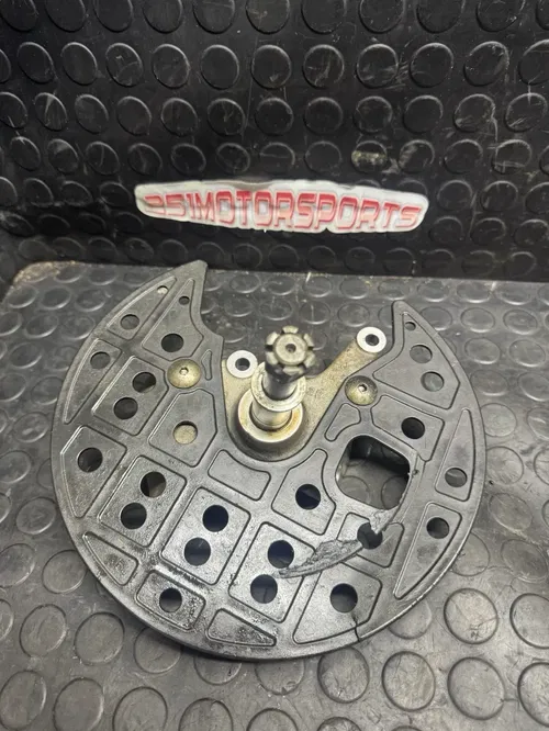 Right Driver Front Spindle Steering Knuckle 2006 Suzuki Quadracer 450 LTR450  07