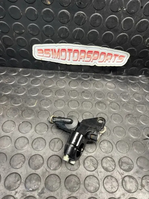 2006 2007 06 07 KAWASAKI ZX10R OEM FRONT BRAKE MASTER CYLINDER