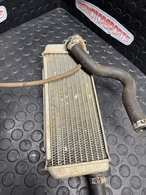 2006 06 Suzuki RM85 RM 85 80 Engine Cooling System Right RH Fill Radiator Cap