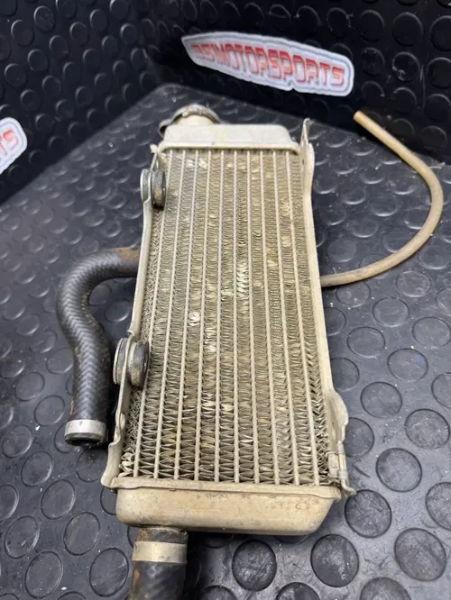 2006 06 Suzuki RM85 RM 85 80 Engine Cooling System Right RH Fill Radiator Cap