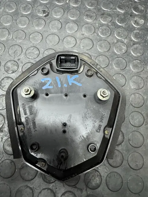 03 03-06 SUZUKI SV650 SPEEDO SPEEDOMETER DISPLAY GAUGES CLUSTER TACH 21k Miles