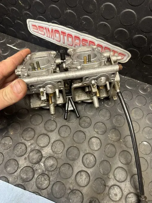 2006 Kawasaki KFX700 Kfx 700 Carburetors Carbs.        In Good Condition