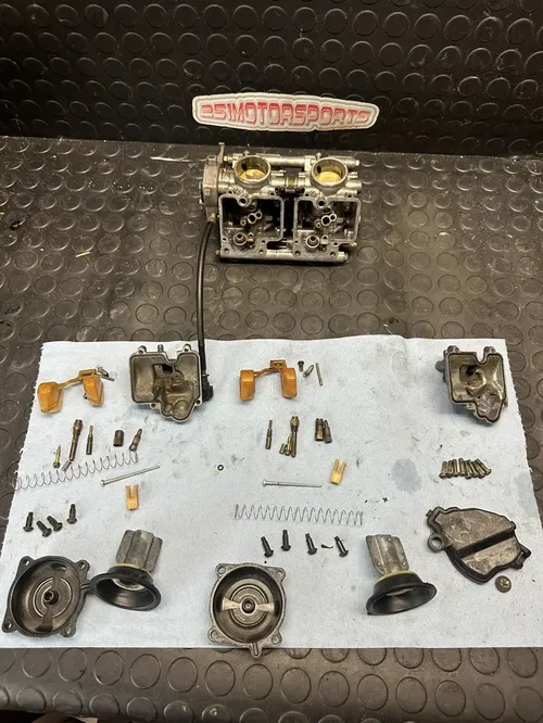 2006 Kawasaki KFX700 Kfx 700 Carburetors Carbs.        In Good Condition