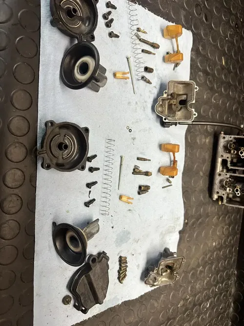 2006 Kawasaki KFX700 Kfx 700 Carburetors Carbs.        In Good Condition