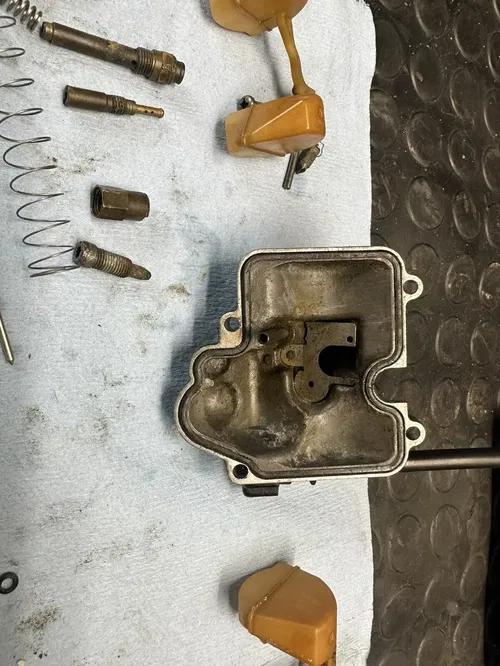2006 Kawasaki KFX700 Kfx 700 Carburetors Carbs.        In Good Condition