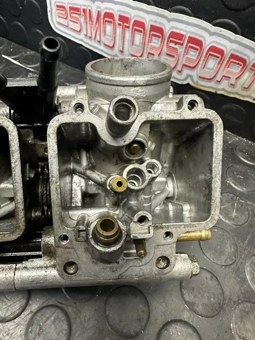 2006 Kawasaki KFX700 Kfx 700 Carburetors Carbs.        In Good Condition