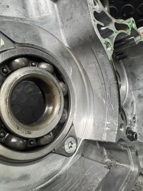 05-07 2005 CRF250R CRF250 OEM Right Engine Crankcase Crank Case Bottom End  Read