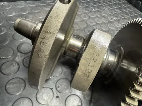2006 05-06 Suzuki GSXR 1000 GSXR1000 Crankshaft Connecting Rod Balancer Shaft