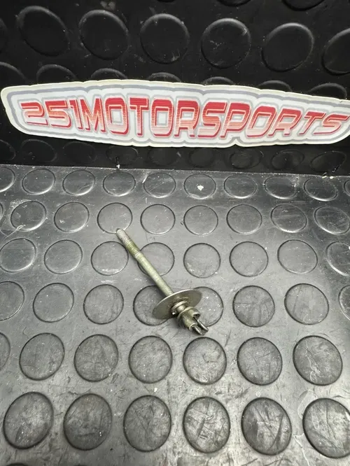 04 05 06 SUZUKI KAWASAKI RMZ250 Kx250f  Airbox Air Box Filter Cage Screw Wingnut