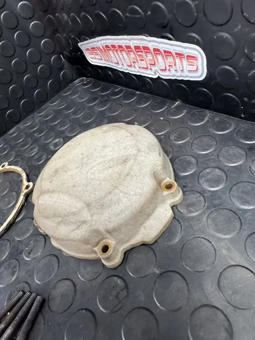 1990 KAWASAKI KDX 200 STATOR COVER 90 KDX200
