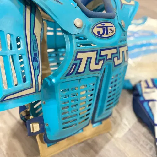 Vintage 1988 JT Racing Gear 