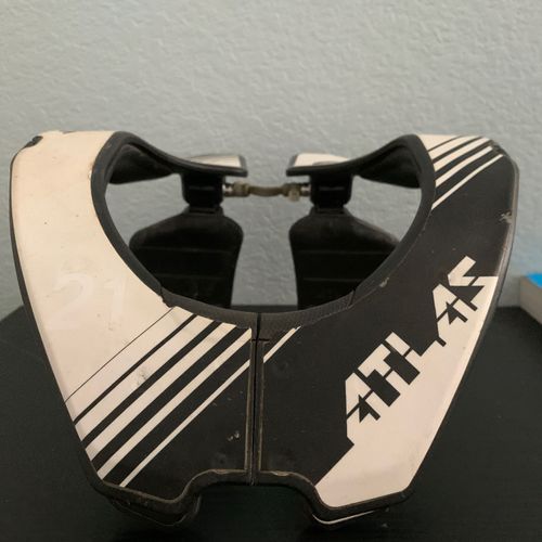 Atlas Neckbrace