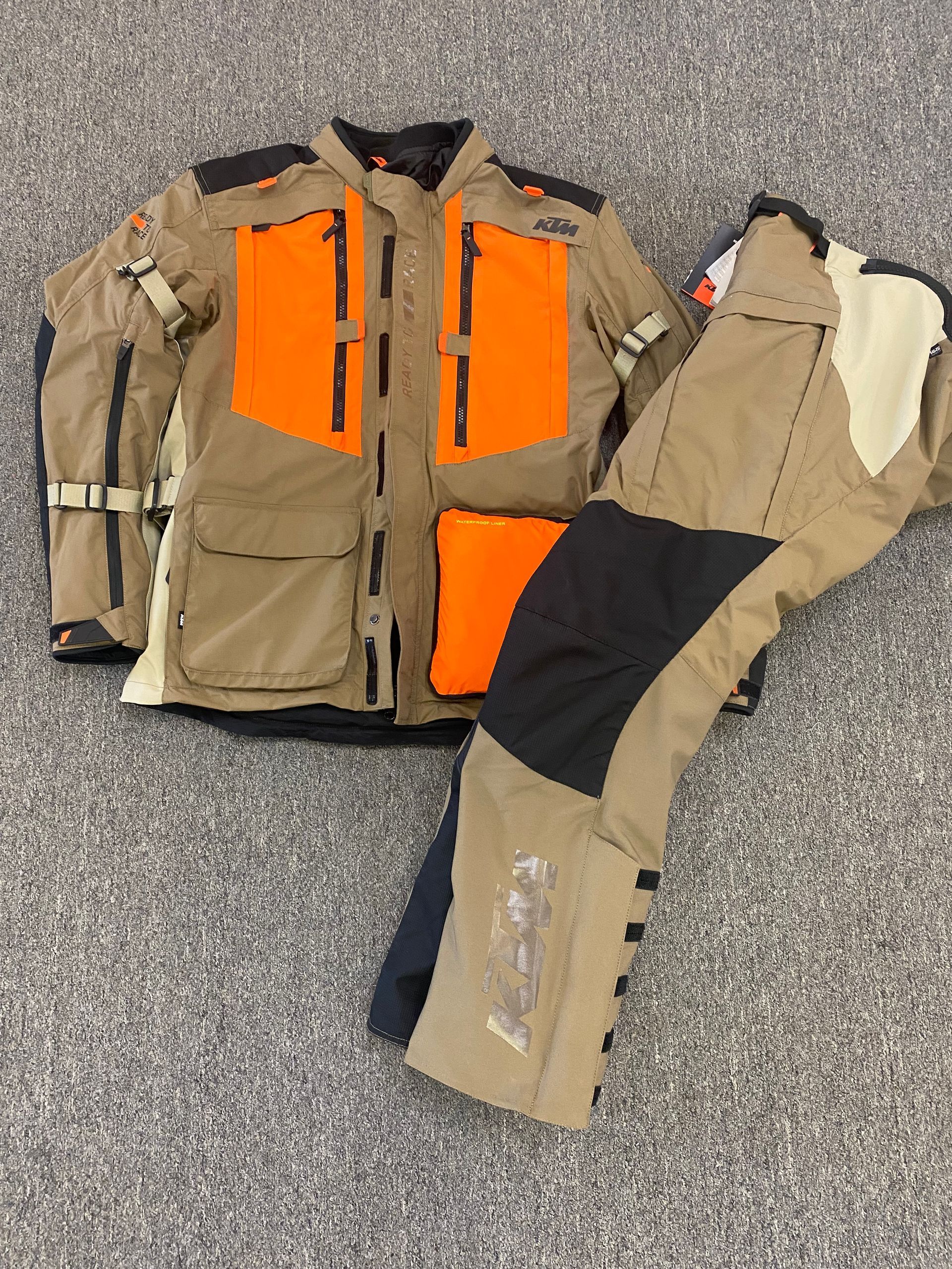 KTM PowerWear Terra Adventure V2 Jacket + Pant Set L/34