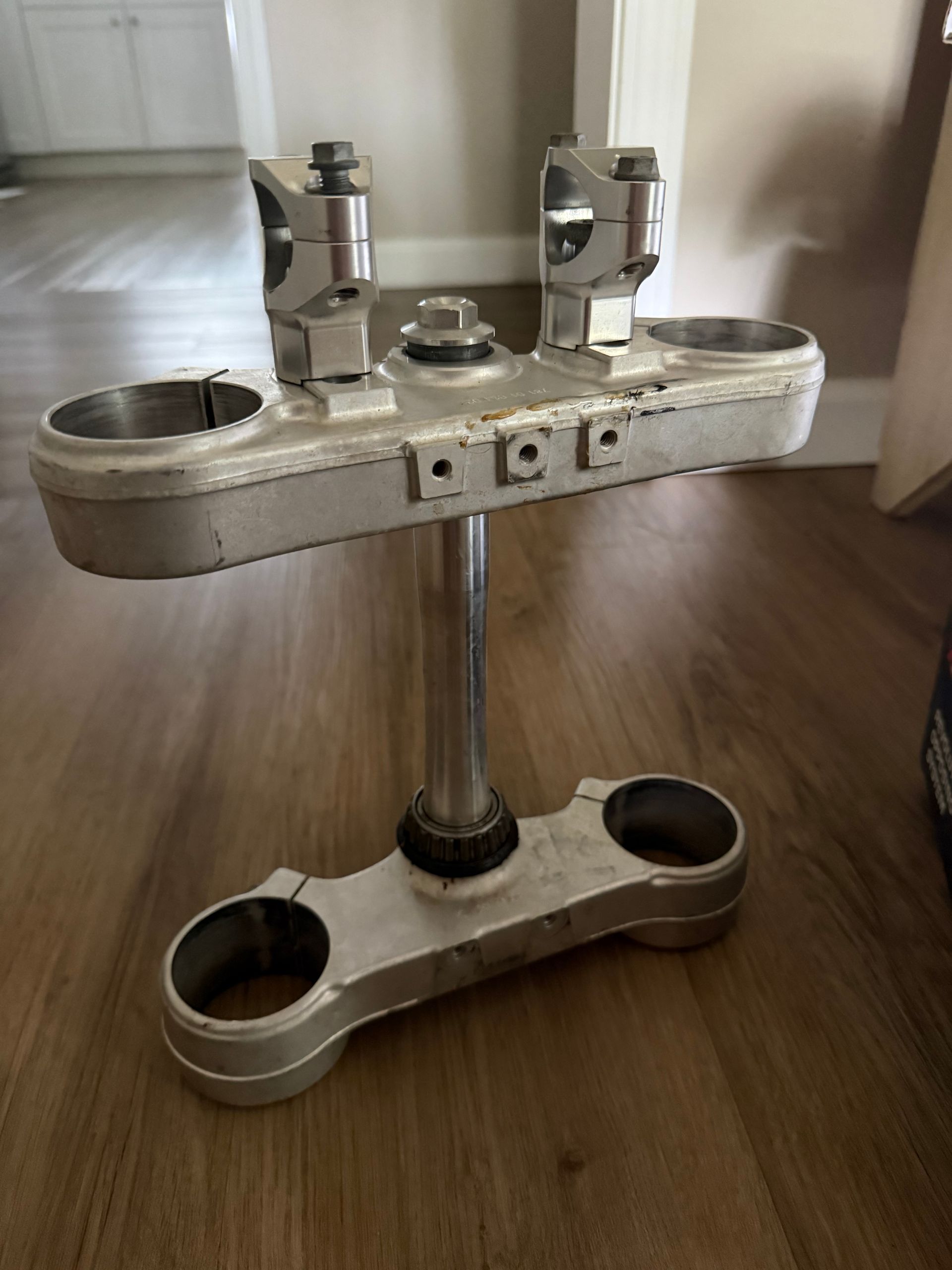 Oem Triple Clamp Set