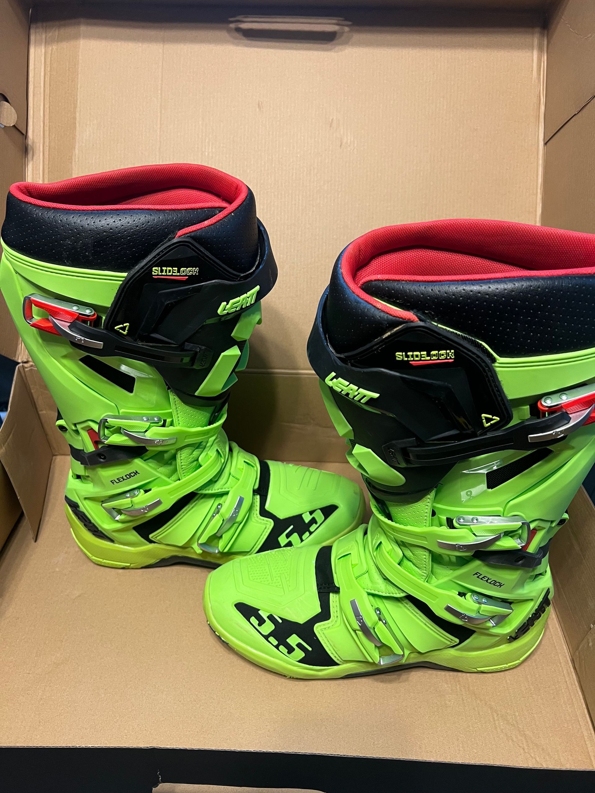 Leatt 5.5 FlexLock - Size 10 - Lime