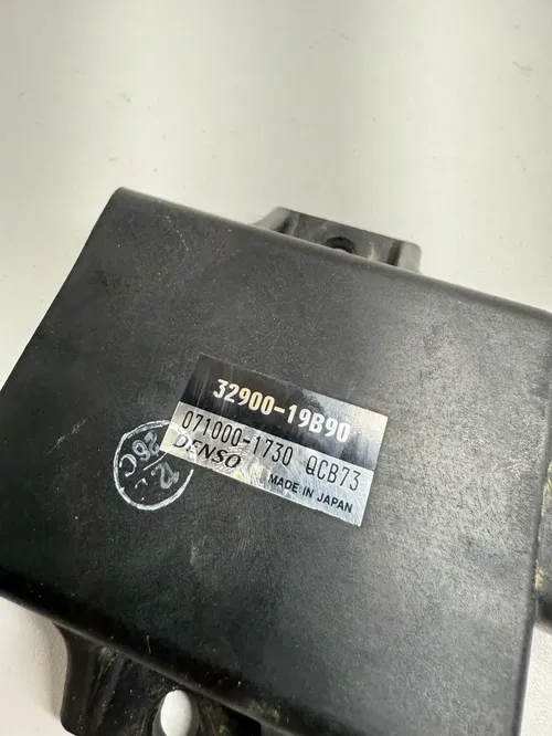 1999-2002 Suzuki Quadrunner 250 Oem Ignition Igniter Control Box Module Unit Cdi